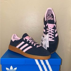 Adidas Handball ‘spezials’ black with pink accents